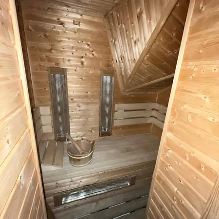 Rast House Vakantiehuis