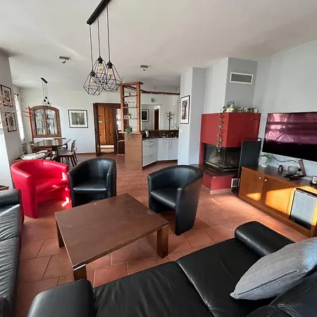 Rast House Prázdninový dům
