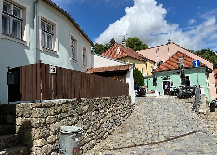 Rast House